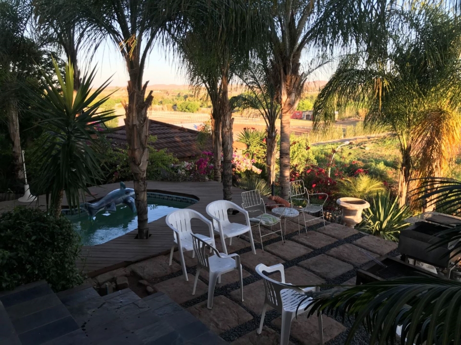 4 Bedroom Property for Sale in Keidebees Northern Cape
